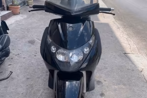 Piaggio Beverly 125