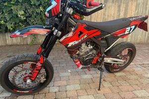 Fantic motard 125 4T