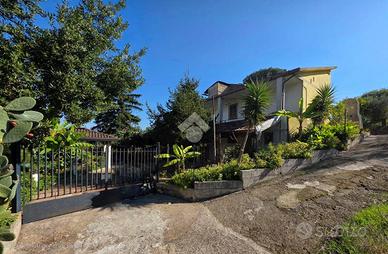 CASA INDIPENDENTE A LIMATOLA