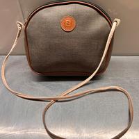 Fendi. Borsa vintage tracolla