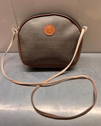 Fendi. Borsa vintage tracolla