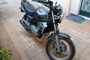 Kawasaki er 500