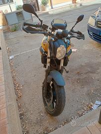 iYamaha MT 03  