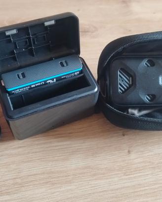 Insta360 X4 + Accessori + Schede SD