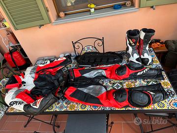 Tuta completa da moto marca “Spyke”