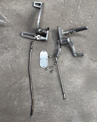 Pedane avanzate Harley