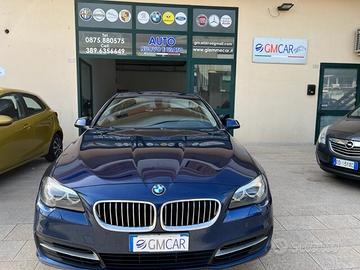 BMW Serie 5 525d xDrive Touring del 2015, con 218 