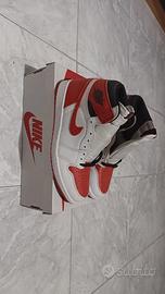 Jordan 1 retro Heritage