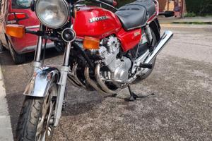 Honda foour cb 750 k