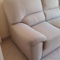 Divano  3 posti