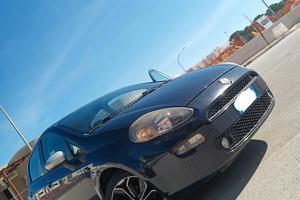 Punto 1.2 Fire 8V navi cerchi 17