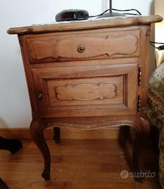 COMODINO BAROCCO IN LEGNO