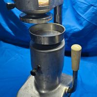 Hamburgatrice  industriale 