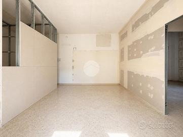 3 LOCALI A ROSETO DEGLI ABRUZZI