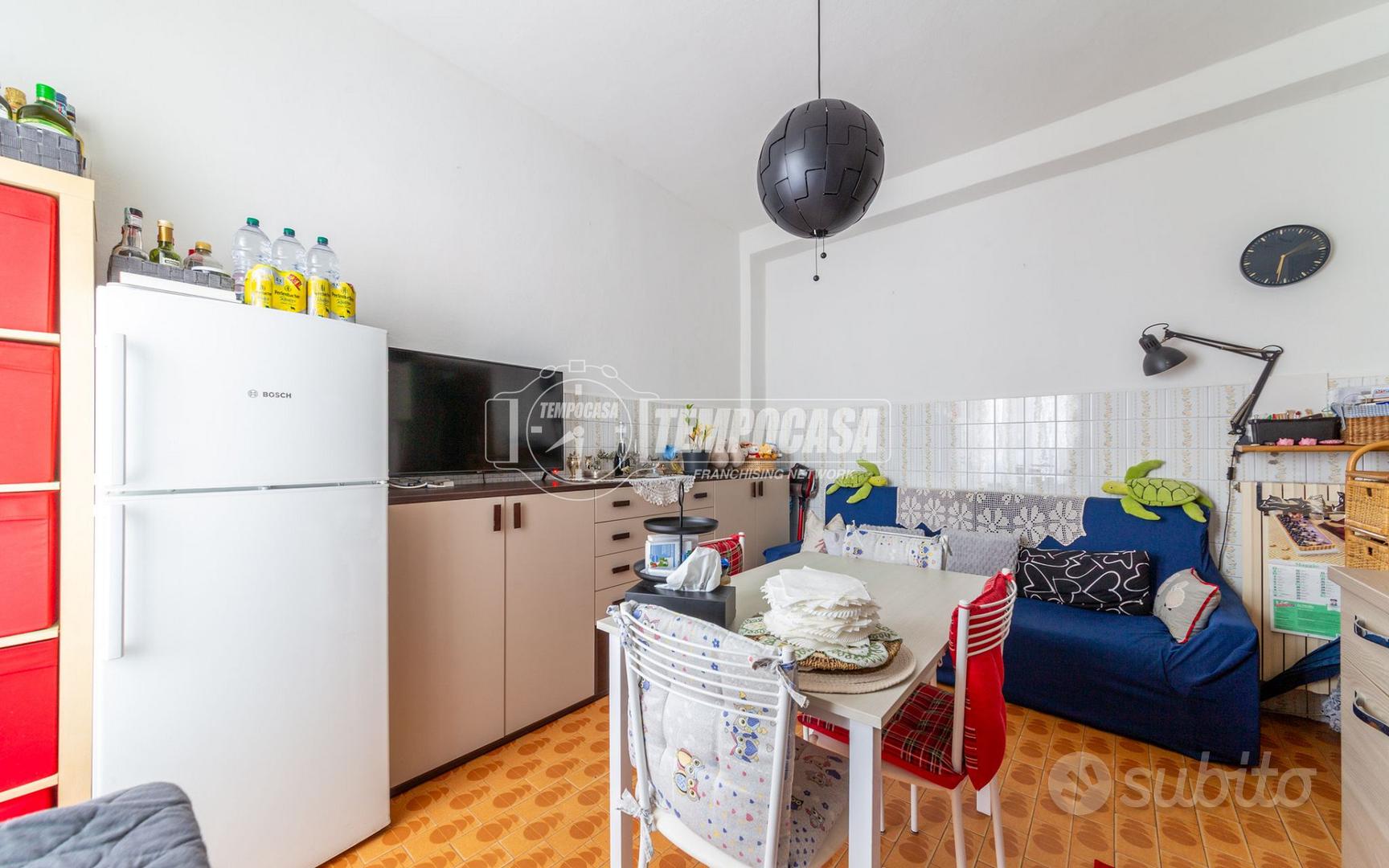 Apartment in Milano, Viale Monza, Municipio 2 - Altro