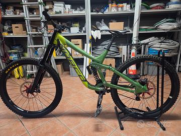 NORCO AURUM A7 Taglia L MTB Downhill (revisionata)
