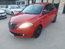 Lancia Ypsilon 1.3 MJT 16V 95 CV 5 porte 2015