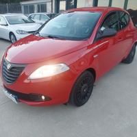 Lancia Ypsilon 1.3 MJT 16V 95 CV 5 porte 2015