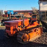 Trattore fiat cingolato 605 c