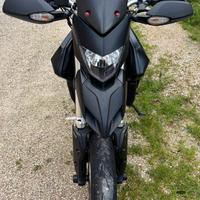 Hypermotard 821 black