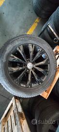VOLKSWAGEN TIGUAN 2018 CERCHI & GOMME 215/65 R17