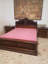 Camera da letto matrimoniale stile classico