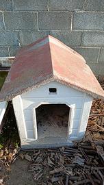 Cuccia  per cani taglia medio/grande in cemento