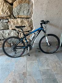 MTB Lee Cougan Black Icon AZX - fibra di carbonio