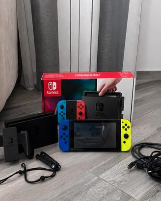 Nintendo switch completa+FC26+micro sd 32gb
