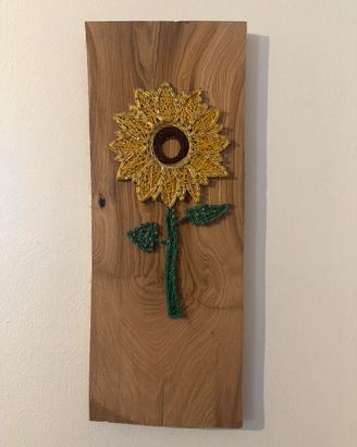 Quadro artigianale in String Art -Girasole