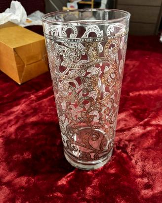 Egizia, vaso in vetro soffiato e argento