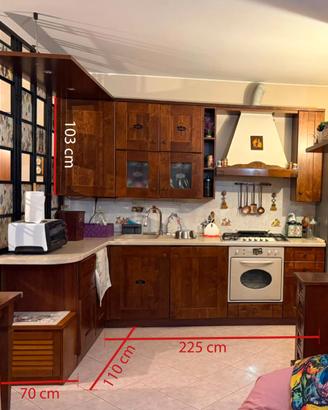 ARREDAMENTO COMPLETO PER CUCINA E SOGGIORNO
