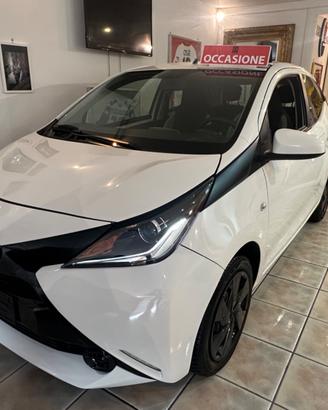 Toyota Aygo NEOPATENTATI FINANZIAMENTI