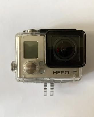 GoPro Hero3+ con custodia e tanti accessori