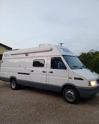 camper/officina clima generatore 3 posti