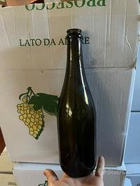 Bottiglie vuote vetro da 0,75 tappo corona