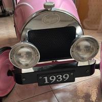 automobile a pedali