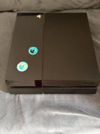 PS4 Fat 1TB + 2 joystick + cuffie + 4 giochi