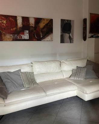 Divano in pelle Tazzo Dondi salotti