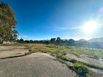 Terreno per edifici commerciali o artigianali