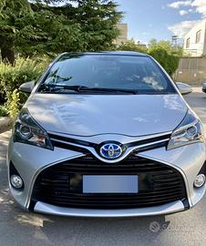 TOYOTA YARIS HYBRID 1.5 5P STYLE