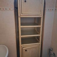 mobiletto da bagno con specchietto 