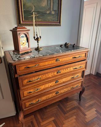 Camera da letto antica dei primi del 900