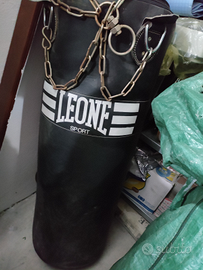 Sacco boxe Leone Sport