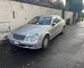 Mercedes elegance e270