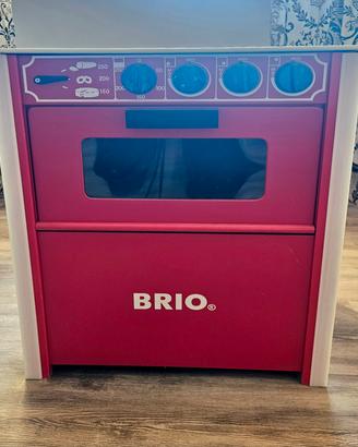 Cucina in legno Brio per bambini 