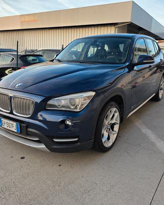 Bmw X1 sDrive18d X Line FULL