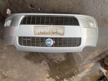 Paraurti anteriore Fiat grande punto