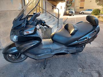 Suzuki Burgman 650 - 2008