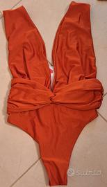 costume o body  lovissima nuovo trattabile
